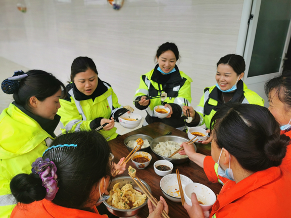 (信息短波)20210308-0309_宜宾管理处分工会组织开展庆祝“三八”妇女节系列活动1_副本.jpg (信息短波)20210308-0309_宜宾管理处分工会组织开展庆祝“三八”妇女节系列活动1_副本.jpg