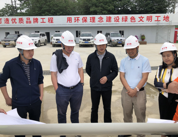 no231-川高公司监事会工作委员会委员周大川、李子寿一行赴成南公司调研指导工作1(肖刚).jpg no231-川高公司监事会工作委员会委员周大川、李子寿一行赴成南公司调研指导工作1(肖刚).jpg