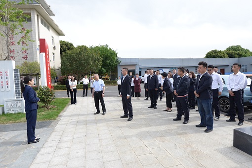 DSC_4184.JPG DSC_4184.JPG