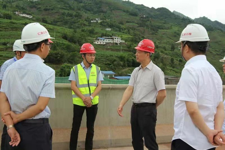 何刚董事长赴仁沐公司督导党史学习教育暨汛期安全环保工作.jpg 何刚董事长赴仁沐公司督导党史学习教育暨汛期安全环保工作.jpg