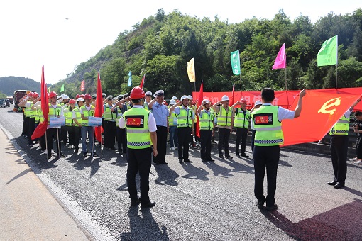 IMG_5785.JPG IMG_5785.JPG