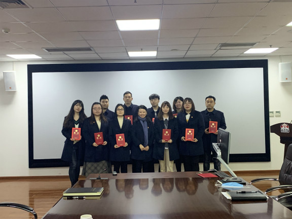 聘任仪式(小).jpg 聘任仪式(小).jpg