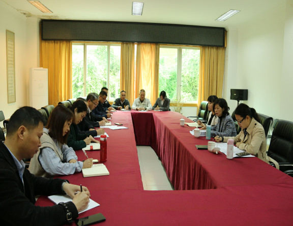 no151-成南公司纪委组织开展勤廉文化进站队调研工作(郑华).jpg no151-成南公司纪委组织开展勤廉文化进站队调研工作(郑华).jpg