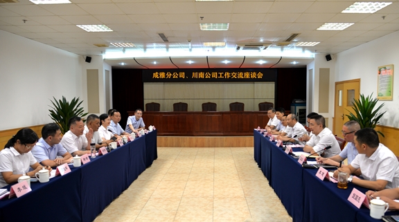 2-200RR11550449.jpg 2-200RR11550449.jpg