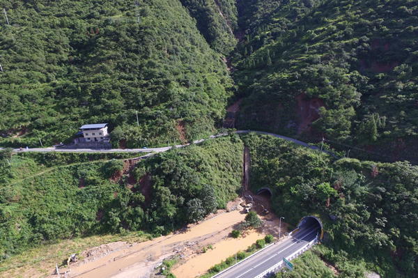 DJI_0046_副本600.jpg DJI_0046_副本600.jpg