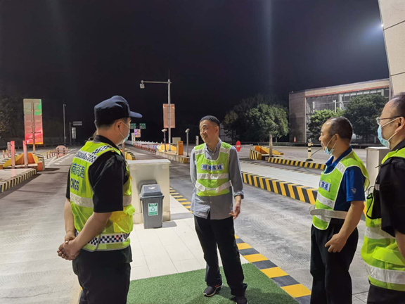 2-20050G53101605.jpg 2-20050G53101605.jpg