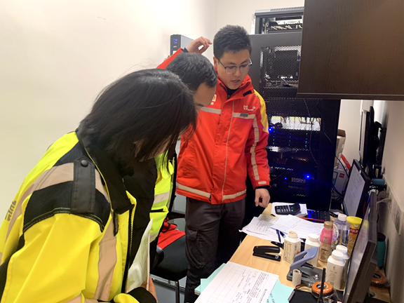 20191231川西公司开展节前服务区安全专项检查 (2)_副本.png