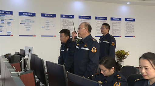 510.川高稽查监控中心国庆节前举行应急出动演练2.jpg 510.川高稽查监控中心国庆节前举行应急出动演练2.jpg