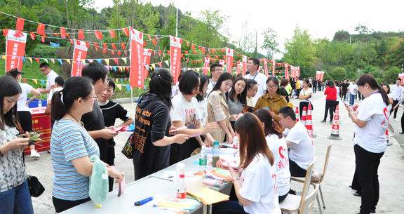 DSC_0148.JPG DSC_0148.JPG