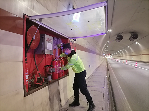 2_副本.jpg 2_副本.jpg