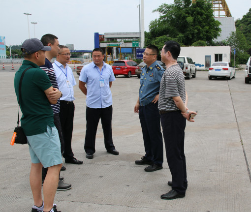 no134-成南公司积极配合厅高管局做好取消省界站媒体采访报道工作1(何章军).jpg no134-成南公司积极配合厅高管局做好取消省界站媒体采访报道工作1(何章军).jpg