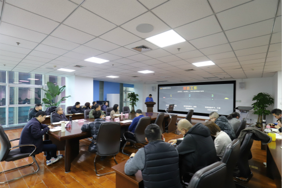 576高路信息公司召开2019年度部门负责人述职大会_meitu_4.jpg 576高路信息公司召开2019年度部门负责人述职大会_meitu_4.jpg