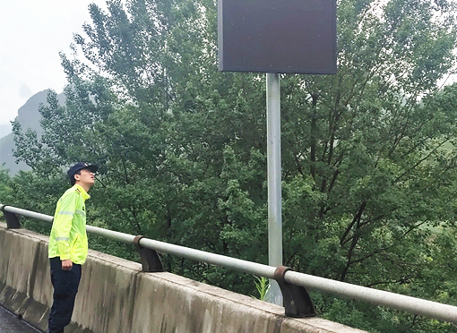 FA6503F1B4C766611720CB98A25B22FF_副本.jpg FA6503F1B4C766611720CB98A25B22FF_副本.jpg