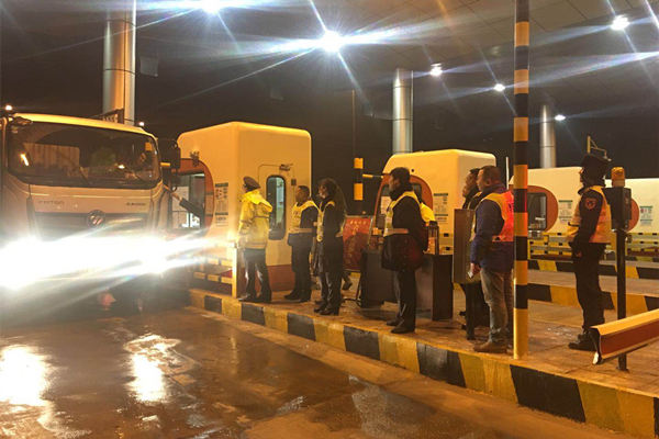 1.15+雅西公司积极贯彻货车计重优惠政策到期终止工作 3.JPG 1.15+雅西公司积极贯彻货车计重优惠政策到期终止工作 3.JPG