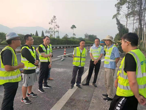 D1B436860E578DA5EADD13DC542BAEA5_副本.jpg D1B436860E578DA5EADD13DC542BAEA5_副本.jpg