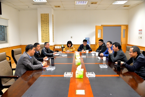 DSC_4998.JPG DSC_4998.JPG