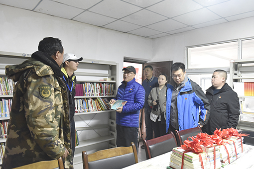 510-捐书扶智送希望 精准帮扶暖人心.jpg 510-捐书扶智送希望 精准帮扶暖人心.jpg