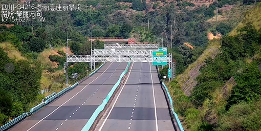 丽攀公司完成ETC门架吊装工作-机电管理部_副本.png 丽攀公司完成ETC门架吊装工作-机电管理部_副本.png