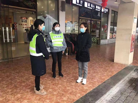 何总检查指导疫情防控工作.JPG 何总检查指导疫情防控工作.JPG