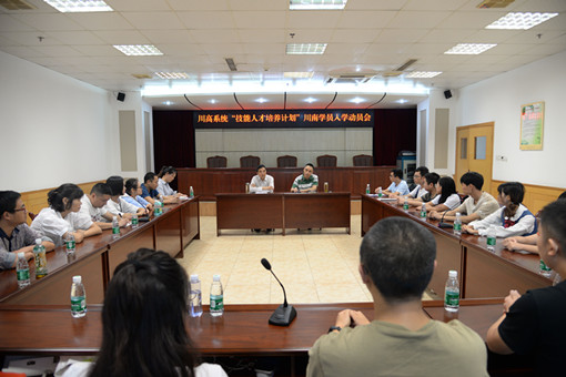 2-1Z9191G129517.jpg 2-1Z9191G129517.jpg