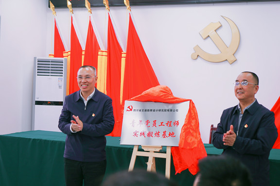 d24b67c32600bef644dcf71bb05b8fc.jpg d24b67c32600bef644dcf71bb05b8fc.jpg