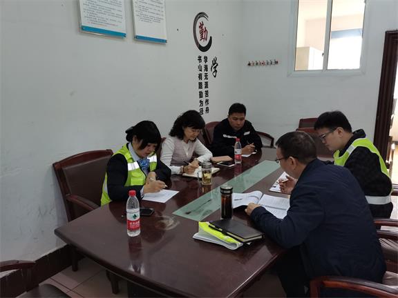 2-201112101R0300.jpg 2-201112101R0300.jpg