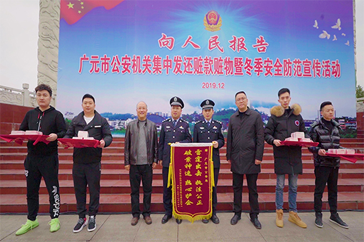 未标题-3.jpg 未标题-3.jpg