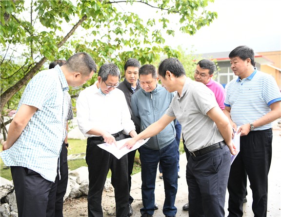 5.14+川高公司党委副书记、总经理王孝国一行调研雅西公司 2(川高)、.jpg