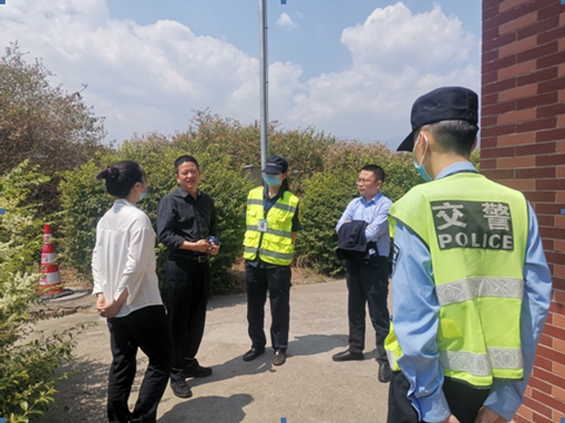 C:\Users\Administrator\Desktop\杨九明老总调研.JPG C:\Users\Administrator\Desktop\杨九明老总调研.JPG