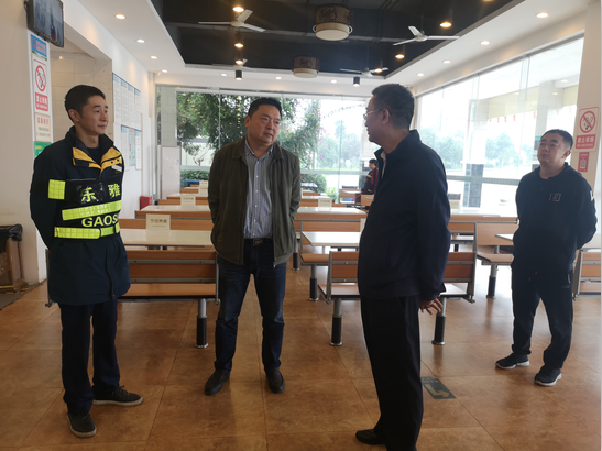 C:\Users\Administrator\Desktop\123.png C:\Users\Administrator\Desktop\123.png