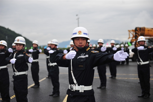 照片2.jpg 照片2.jpg