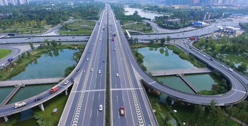 成都绕城高速将于七月四日起开始实施第三阶段路面形象提升工程_副本.jpg