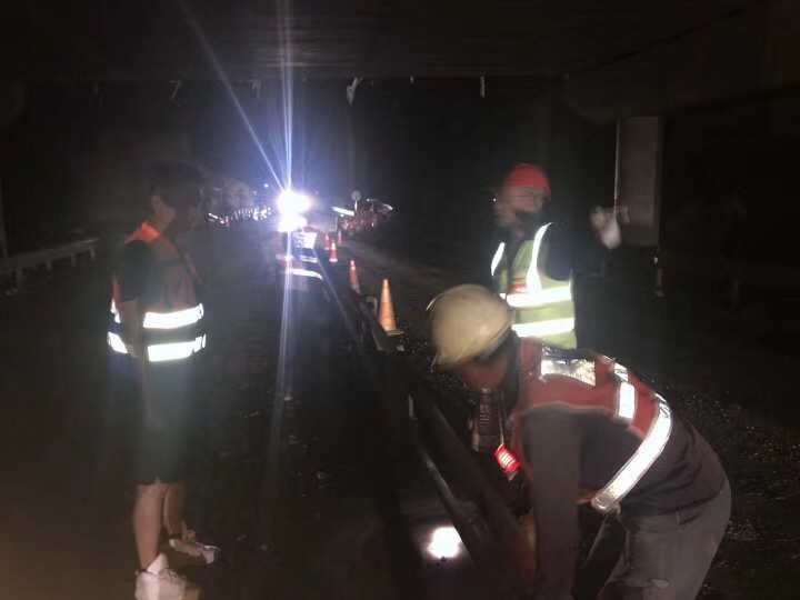 IMG_1378.JPG IMG_1378.JPG