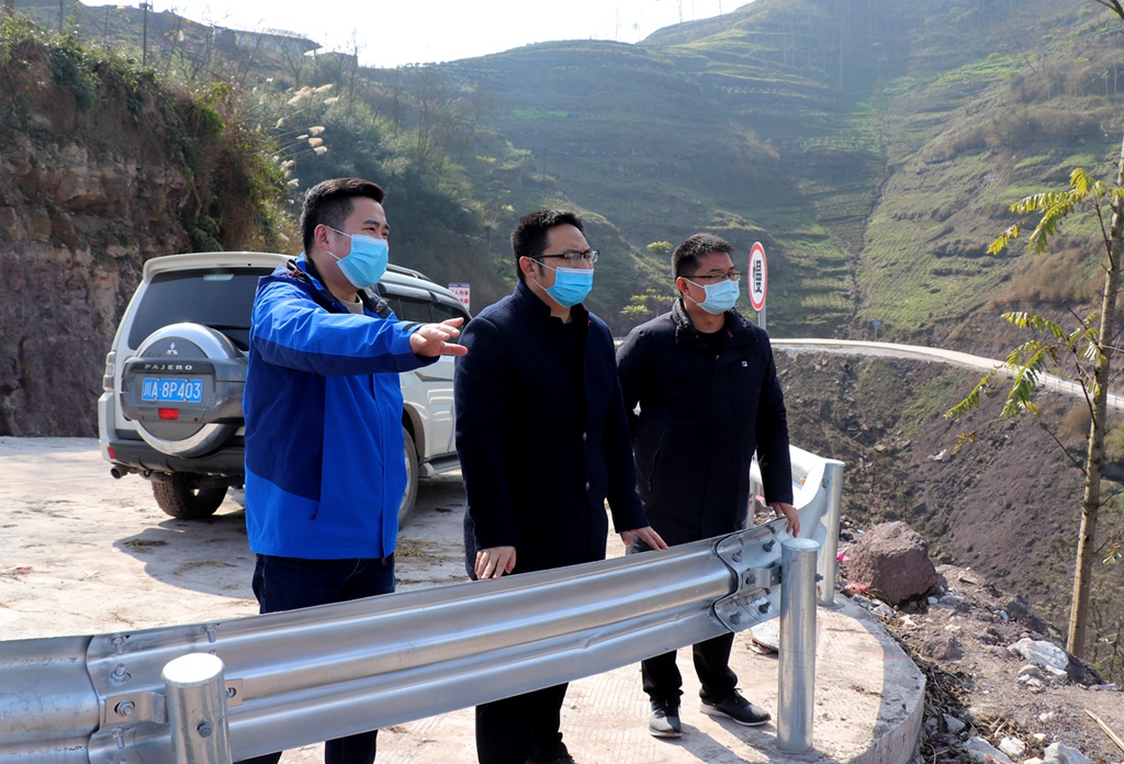 IMG_0999_副本.jpg IMG_0999_副本.jpg