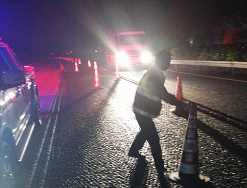 D:\叶正茂\Desktop\QQ图片20201123154319_副本.jpg D:\叶正茂\Desktop\QQ图片20201123154319_副本.jpg