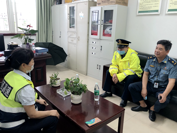 20200507厅高速公路交通执法第四支队到成都绕城高速调研恢复收费工作_副本.png 20200507厅高速公路交通执法第四支队到成都绕城高速调研恢复收费工作_副本.png