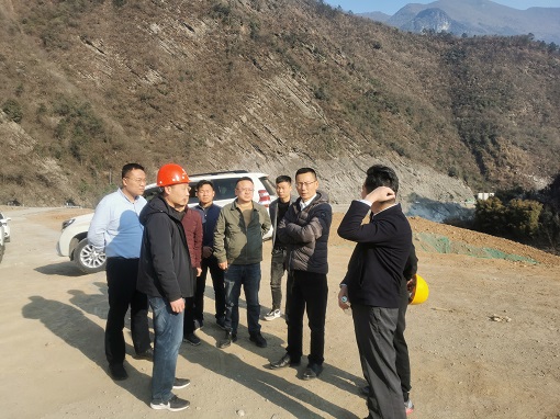 绵九公司党委副书记、总经理曾杰一行督导九绵高速公路节后复工复产工作.jpg 绵九公司党委副书记、总经理曾杰一行督导九绵高速公路节后复工复产工作.jpg