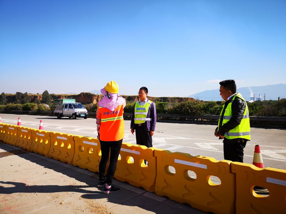 今冬明春安全检查1.jpg 今冬明春安全检查1.jpg