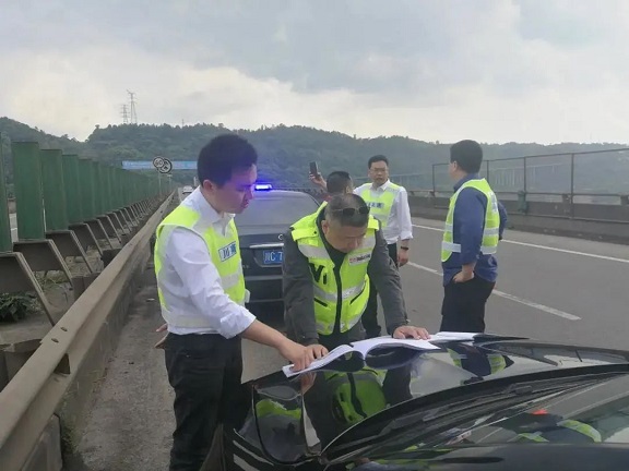 微信图片_20210411141152.jpg 微信图片_20210411141152.jpg