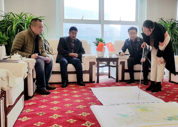 917E51F42A9459DD73E058152B6AE356.jpg 917E51F42A9459DD73E058152B6AE356.jpg