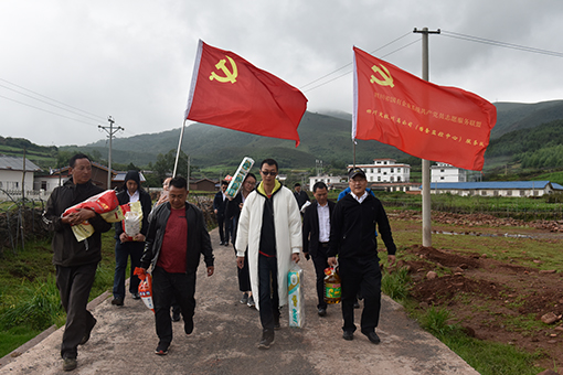 未标题-3.jpg 未标题-3.jpg