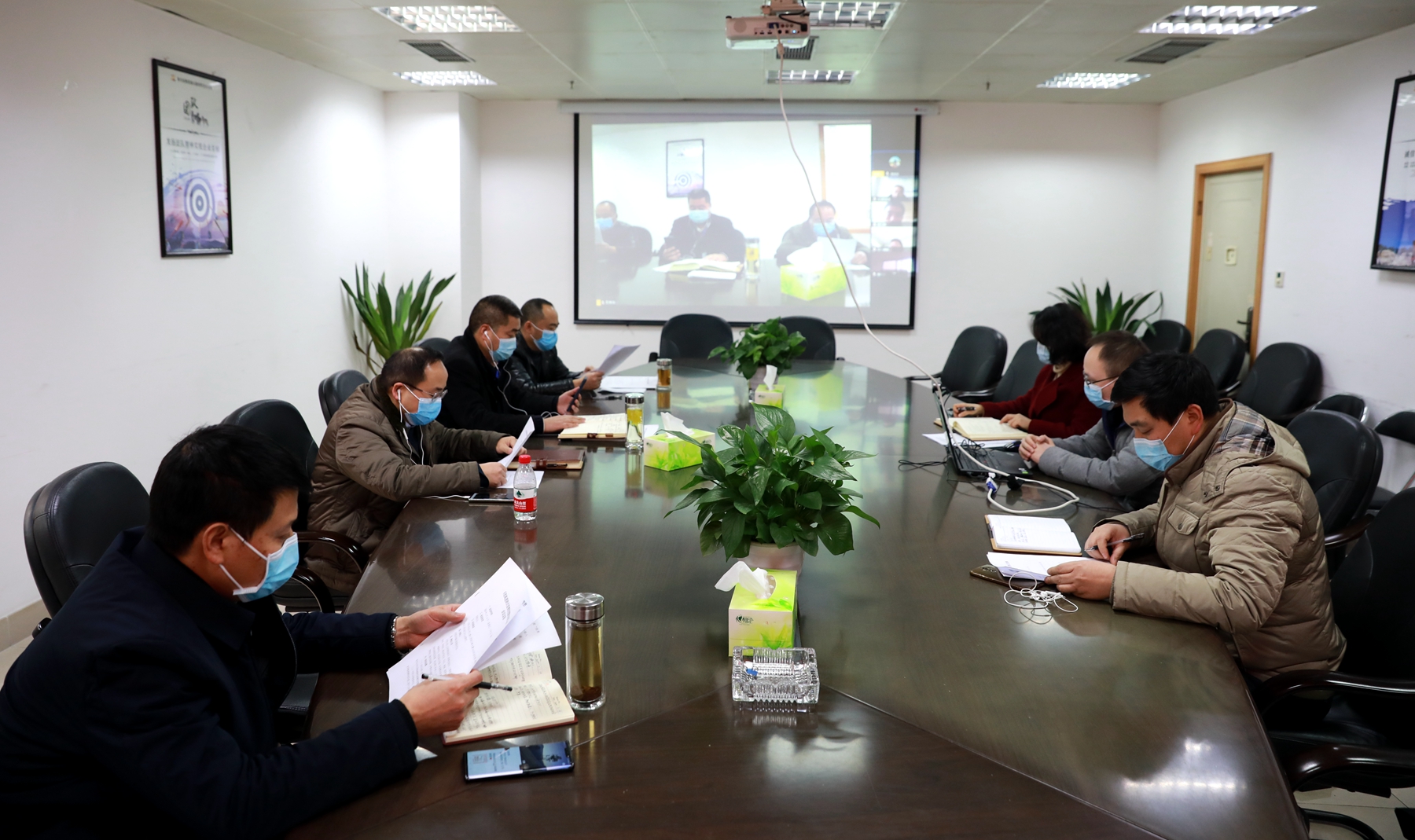 2O4A2754_副本.jpg 2O4A2754_副本.jpg