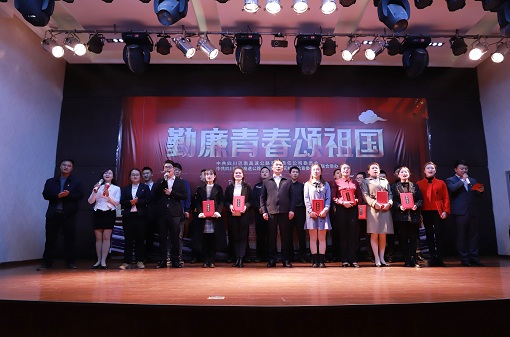 C:\Users\Administrator\Desktop\IMG_0562.jpg C:\Users\Administrator\Desktop\IMG_0562.jpg