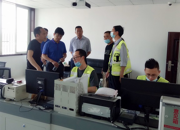 20200502川西公司党委副书记、总经理许金华调研指导公司恢复收费准备工作 (2).jpg 20200502川西公司党委副书记、总经理许金华调研指导公司恢复收费准备工作 (2).jpg