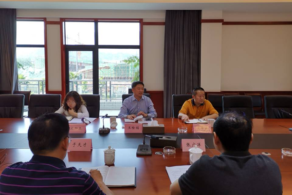 4.25+集团王栓铭_副本.jpg 4.25+集团王栓铭_副本.jpg