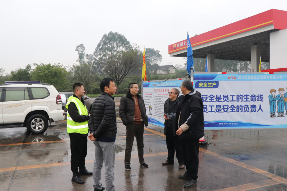 no5-川高公司一行到成南公司开展年度养护大检查(何金橦).JPG no5-川高公司一行到成南公司开展年度养护大检查(何金橦).JPG