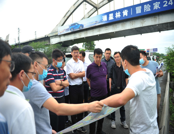 no176-南充至成都高速公路扩容工程初设咨询审查先期介入工作会在成都举行1(陆川).JPG no176-南充至成都高速公路扩容工程初设咨询审查先期介入工作会在成都举行1(陆川).JPG