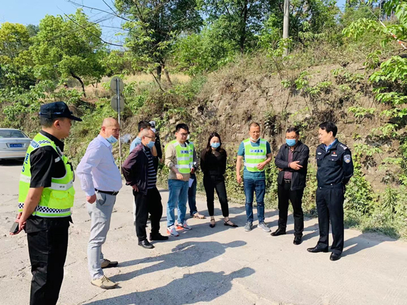 2-200429114S3X7.jpg 2-200429114S3X7.jpg