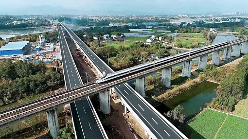 九绵高速天池隧道至张家坪枢纽互通段顺利建成 -3.jpg