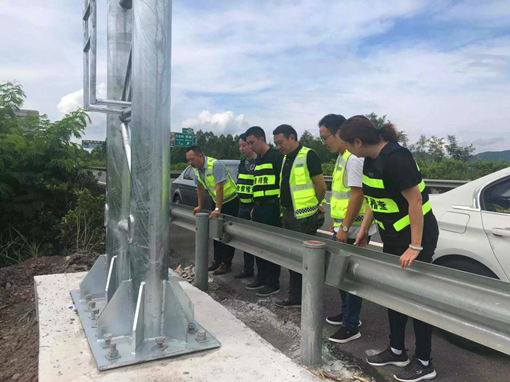 广南公司副总经理李子寿检查虚拟站开元棋牌工作1.png 广南公司副总经理李子寿检查虚拟站开元棋牌工作1.png